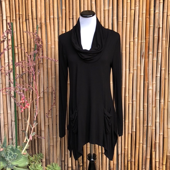 Vivienne Tam Tops - Black Cowl Neck Asymmetrical Tunic! Size Medium
